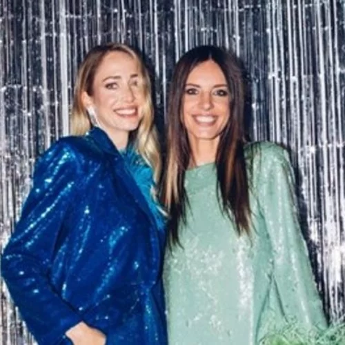 Το ανερχόμενο ελληνικό brand " Studio 83 " παρουσίασε τη Festive Edition συλλογή του