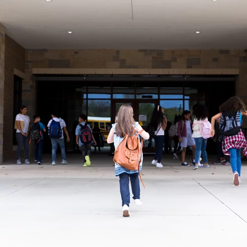 Άνοιξαν τα σχολεία | Πάνω από 15.000 κρούσματα με το "καλημέρα" από τα self test σε μαθητές και εκπαιδευτικούς