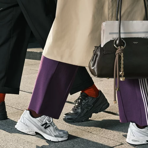 Sneakers για το χειμώνα; Στο epapoutsia.gr βρήκαμε πέντε ζευγάρια που θα σε βγάλουν ασπροπρόσωπη