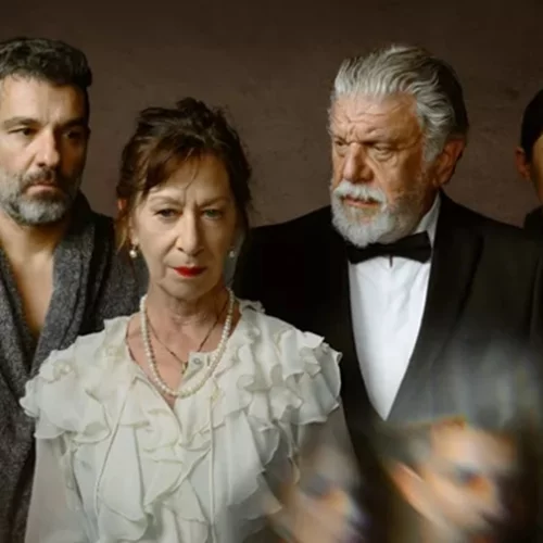 Last call για 11 θεατρικές παραστάσεις