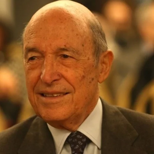 Δημοσία δαπάνη η κηδεία του Κ. Σημίτη και τετραήμερο εθνικό πένθος