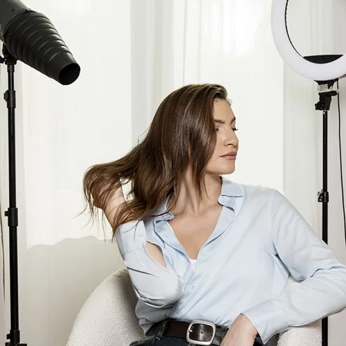 GLOSSY HAIR, HOME EDITION