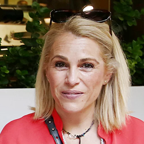 Τζένη Μπότση | "Όταν έβλεπα ξαφνικά τον κακοποιητή μου, πάθαινα κρίσεις πανικού. Έκλαιγα"