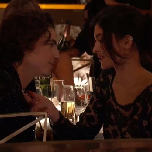 Χρυσές Σφαίρες | Timothee Chalamet και Kylie Jenner σε τρυφερά ενσταντανέ