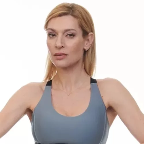 H Ζέτα Δούκα στο Shape Απριλίου | Τι της δίνει ενέργεια και δύναμη σε μια γεμάτη καθημερινότητα;