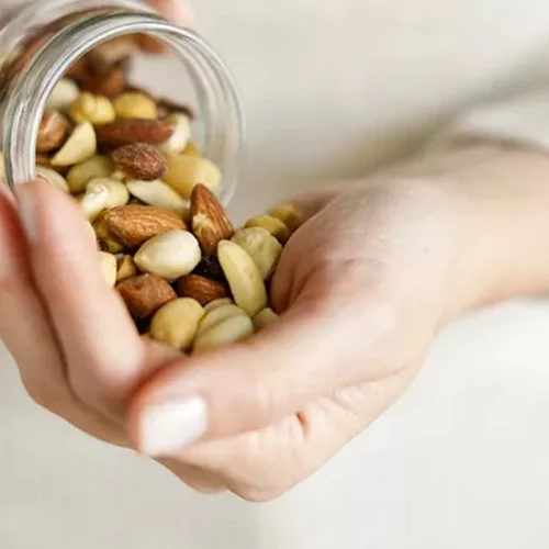 Αυτός ο ξηρός καρπός έχει την περισσότερη πρωτεΐνη από οποιονδήποτε άλλον