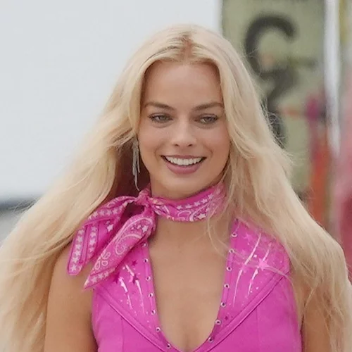 Barbiecore | 3 beauty looks από την ταινία "Barbie" που αξίζει να αντιγράψεις φέτος την άνοιξη