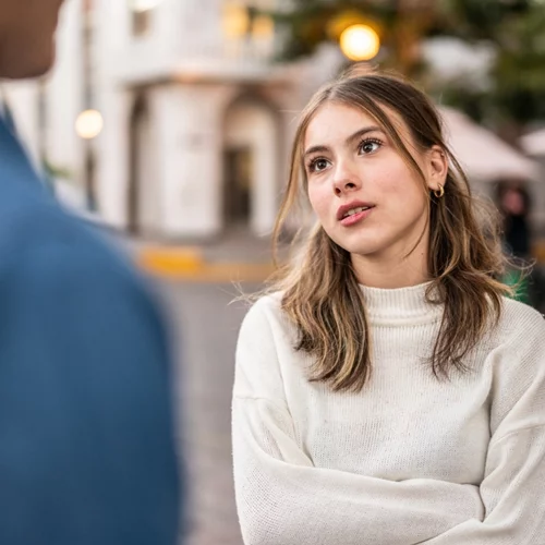 Η κουλτούρα της αγένειας και πώς να ξαναφέρουμε τους καλούς τρόπους στη ζωή μας