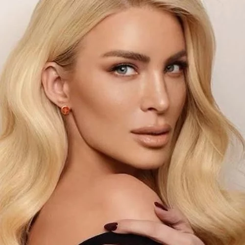 Άρον άρον αποχώρησε η Κατερίνα Καινούργιου από την εκπομπή της μετά από έντονη αδιαθεσία