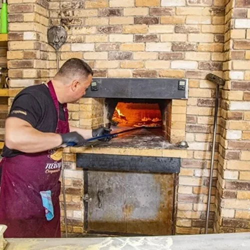 Video walkthrough | Η Ναταλία Δραγούμη δοκιμάζει φουρνιστά καλούδια στο "Πεϊνιρλί Ονομαστός"