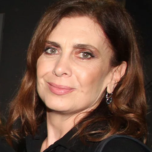 Κατερίνα Διδασκάλου | Με ανδρόγυνο look στα Θεατρικά Βραβεία Κοινού