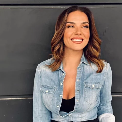 Η Βάσω Λασκαράκη μαζί με την κόρη της, Εύα στο αεροπλάνο | "Εγώ και εσύ"