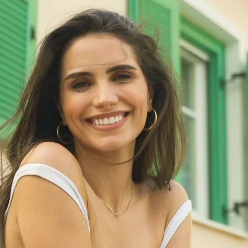 Αγνώριστη η Μελίνα Κόντη | Η τεράστια αλλαγή στην εμφάνισή της