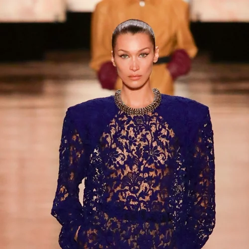 Η διαχρονική γοητεία της δαντέλας | Πώς θα υιοθετήσεις μία από τις μεγαλύτερες τάσεις της νέας σεζόν