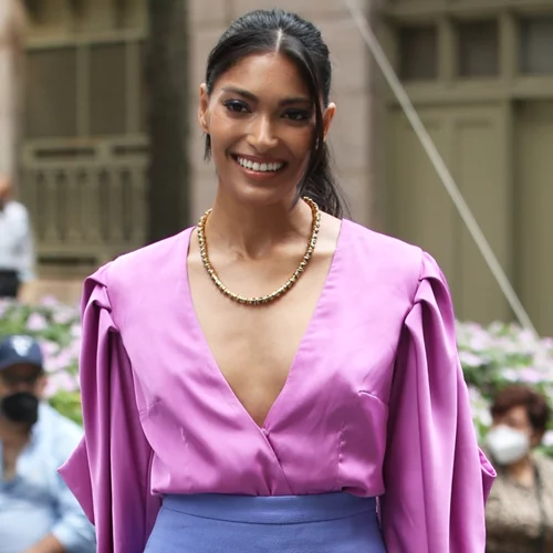 Τα πιο κομψά looks που μπορείς να κάνεις μ' ένα ζευγάρι mules