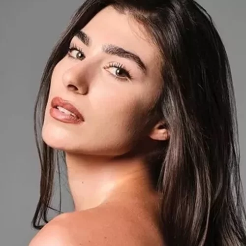 Χρύσα Μιχαλοπούλου | Το πρόγραμμα γυμναστικής που ακολουθεί σμιλεύει όλο το σώμα