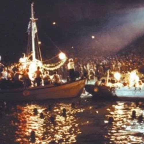 Όταν το περίφημο πάρτι της Βουλιαγμένης του Λουκιανού Κηλαηδόνη έγραψε ιστορία