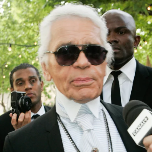 H θερινή κατοικία του Karl Lagerfeld στη Γαλλική Ριβιέρα είναι διαθέσιμη προς ενοικίαση έναντι 15.000 ευρώ τη βραδιά