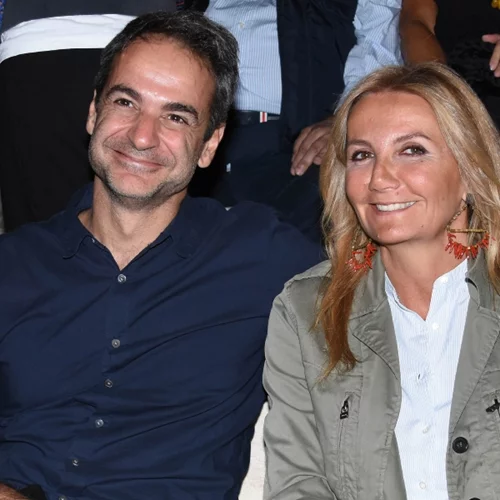 Κυριάκος Μητσοτάκης | Η τρυφερή αφιέρωση στη σύζυγό του Μαρέβα για τη Γιορτή της Μητέρας