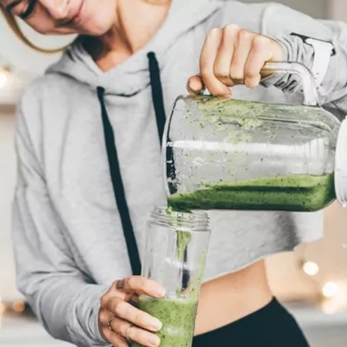 5 φυσικά ροφήματα που σταματούν τη γήρανση - και είναι πεντανόστιμα