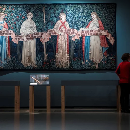 "Morris Mania": Η μανία για τα σχέδια του Ουίλιαμ Μόρις σαρώνει όλον τον κόσμο