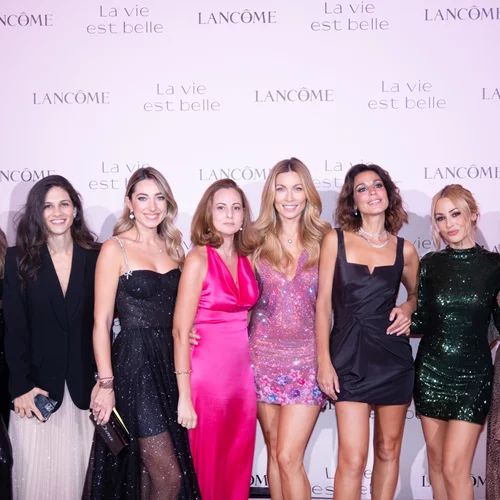 "La Vie Est Belle" | Oι Ελληνίδες influencers που βρέθηκαν στο Παρίσι για τα 10 χρόνια του iconic αρώματος της Lancôme