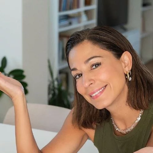 Κατερίνα Παπουτσάκη | Η θέα από το διαμέρισμά της στο κέντρο της Αθήνας