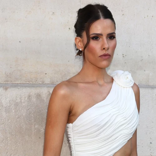 Τα πιο κομψά καλοκαιρινά looks που αποδεικνύουν πως το λευκό είναι η απόλυτη απόχρωση της σεζόν