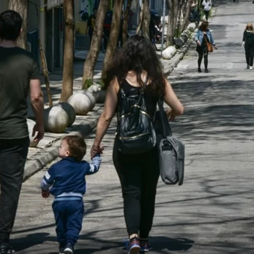 Καιρός | Ανοιξιάτικο το Σαββατοκύριακο με άνοδο της θερμοκρασίας - Πού θα βρέξει σήμερα