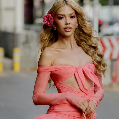 Τα καλύτερα ροζ φορέματα για να δημιουργήσεις τα δικά σου Barbie outfits