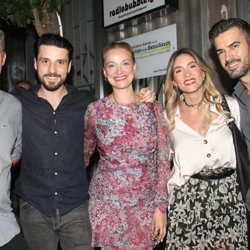 "Και άσχημη να ήταν..." | Η σπάνια αναφορά του Γιάννη Τσιμιτσέλη στην Αθηνά Οικονομάκου