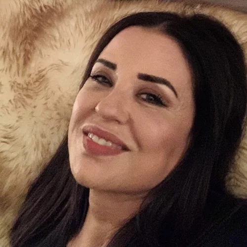 Η Μαρία Τζομπανάκη σε μία σπάνια φωτογραφία με τον σύζυγό της, Γιάννη Βάλβη