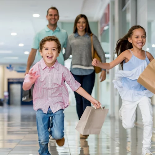 Οδηγός μόδας για όλη την οικογένεια | Όσα πρέπει να προσθέσεις στην shopping list του φθινοπώρου