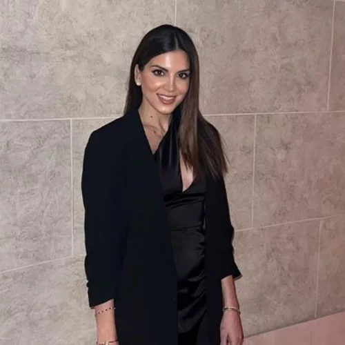 Σταματίνα Τσιμτσιλή & Μάρα Ζαχαρέα | Chic σε dinner οι δύο φίλες