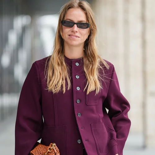 Το μπουφάν από τη Stradivarius που θα βάλουμε όλες το φθινόπωρο