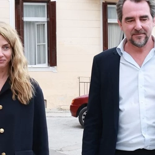 Νικόλαος Ντε Γκρες - Χρυσή Βαρδινογιάννη | Το πρωτότυπο κόσμημα αντί για στέφανα