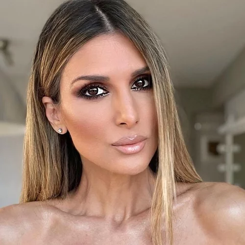 Γιατί η εξομολόγηση της Ρούλας Σταματοπούλου για τις νταντάδες του παιδιού της δίχασε τις μαμάδες στο TikTok;