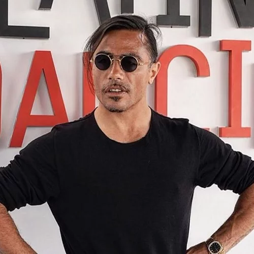 Salt Bae | Η αρχή του τέλους για τον Τούρκο σεφ – Δεν πατάει ψυχή στα μαγαζιά του