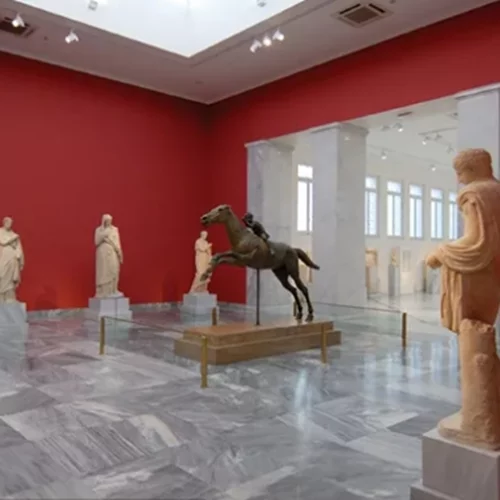 Πανσέληνος με νυχτερινές περιπλανήσεις στο Εθνικό Αρχαιολογικό Μουσείο