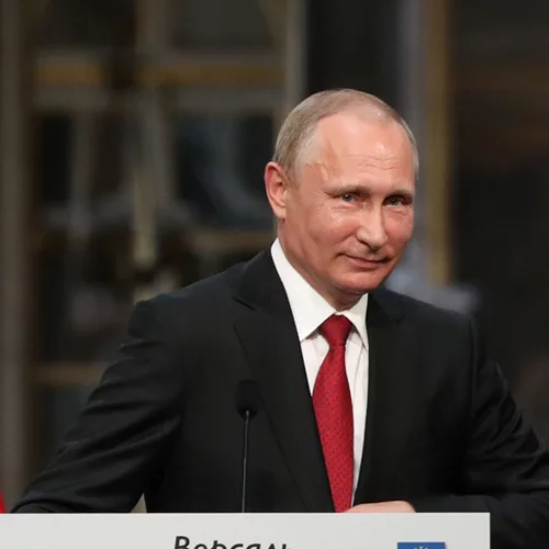 Vladimir Putin, ένας παρανοϊκός ηγέτης