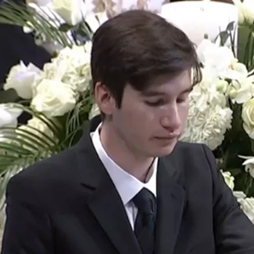 Συγκλονίζει ο γιος της Φώφης Γεννηματά, Γιώργος: Η αγάπη και η στοργή σου δεν είχαν όρια [βίντεο]