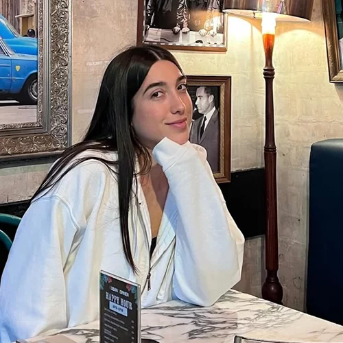 Κατερίνα Κακοσαίου | Βόλτα με ταιριαστό look με τη μητέρα της, Μαρία Παπαδοπούλου