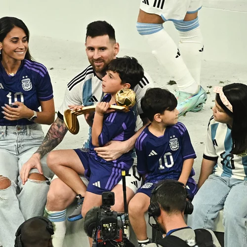 Μουντιάλ 2022 | Η Αργεντινή υποδέχθηκε τους θριαμβευτές του Κατάρ - Πανικός στο Μπουένος Άιρες