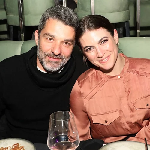 Πέτρος Λαγούτης & Μάρθα Λαμπίρη Φεντόρουφ | Με matchy matchy εμφάνιση σε κινηματογραφική πρεμιέρα