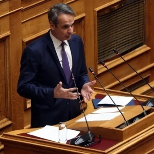 Ψηφίζεται σήμερα στη Βουλή το ν/σ "ισότητα στον πολιτικό γάμο" - Θα μιλήσουν ο πρωθυπουργός και οι πολιτικοί αρχηγοί