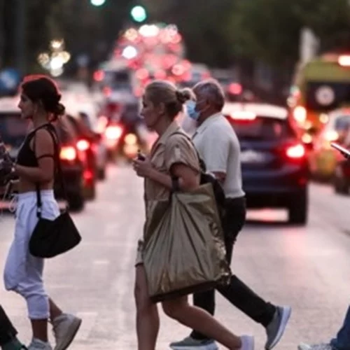 Γιατί κάποιοι δεν θα κολλήσουν ποτέ κορονοϊό | Η επιστημονική εξήγηση μετά από νέα έρευνα