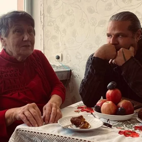 "Επιβίωσα από τον Χίτλερ, θα επιβιώσω και από τον Πούτιν", λέει επιζήσασα του Άουσβιτς που αρνείται να εγκαταλείψει το Κίεβο