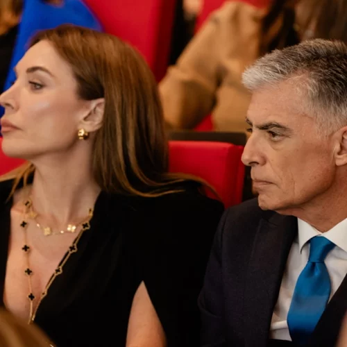 Νίκος Ευαγγελάτος & Τατιάνα Στεφανίδου | Σπάνια κοσμική εμφάνιση για το γνωστό ζευγάρι