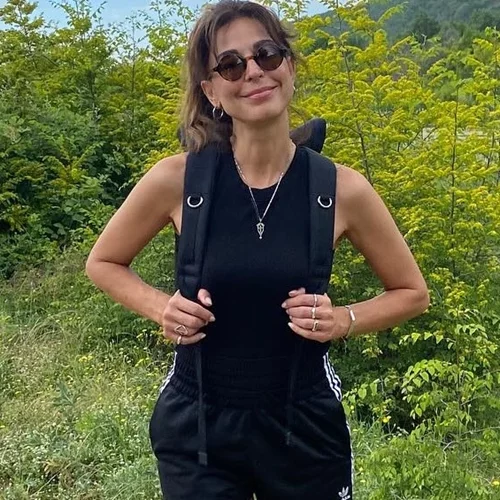 Κατερίνα Παπουτσάκη & Θάνος Χατζόπουλος | Ρομαντικό δείπνο κάτω από τ' αστέρια στη Σητεία