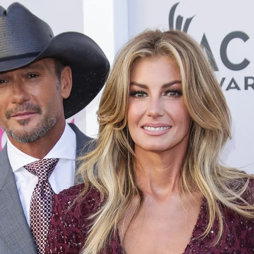 Οι Tim McGraw και Faith Hill πωλούν το ιδιωτικό τους νησί